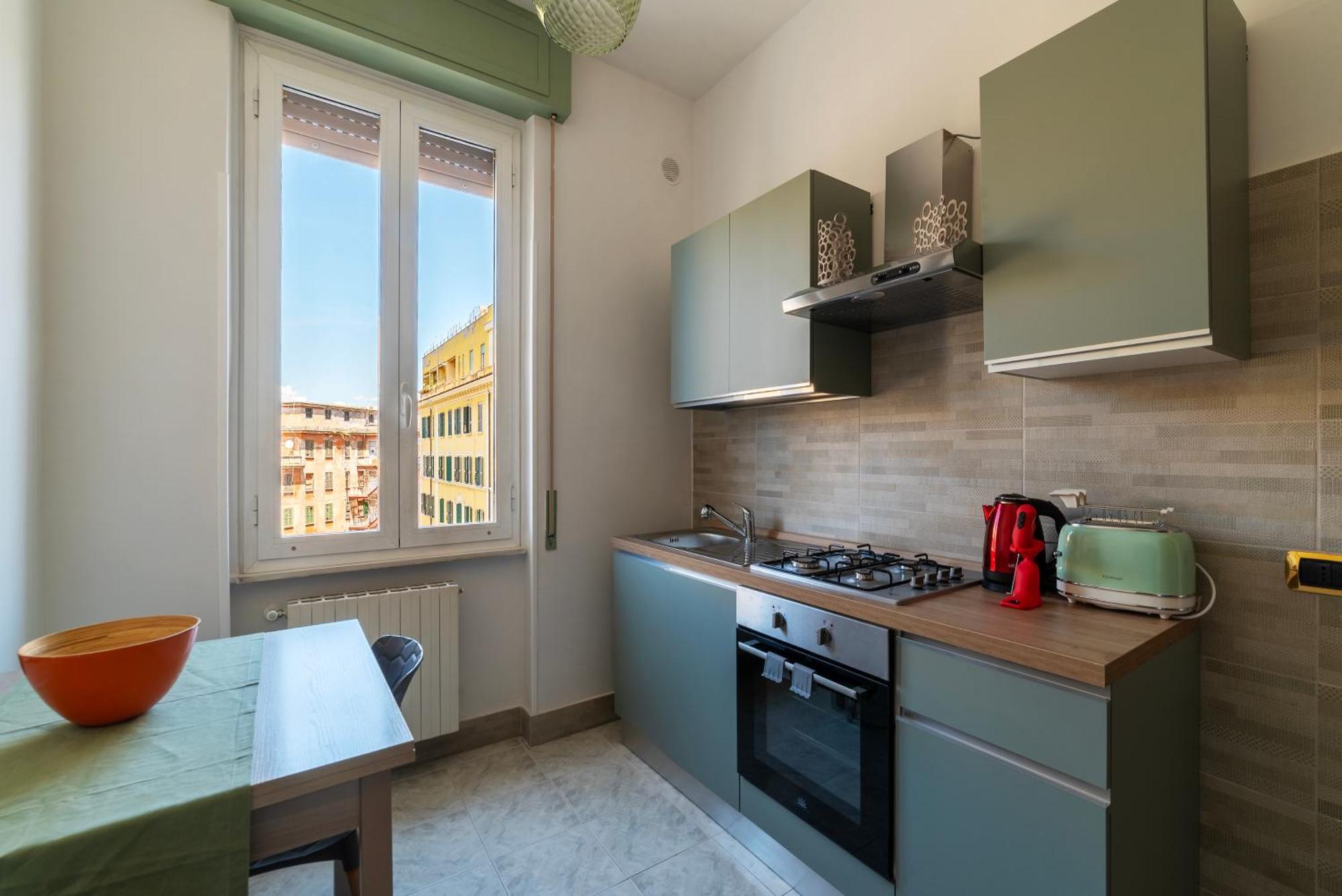 Vista Sulla Basilica Di San Giovanni Mm Lodi Apartment